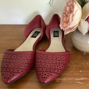 Red  Flat shoes JONES New York Signature size 5.5